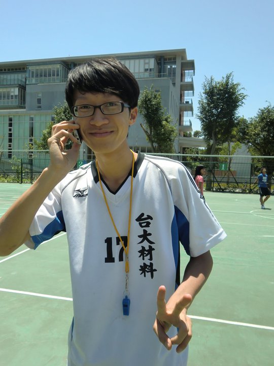 承昀